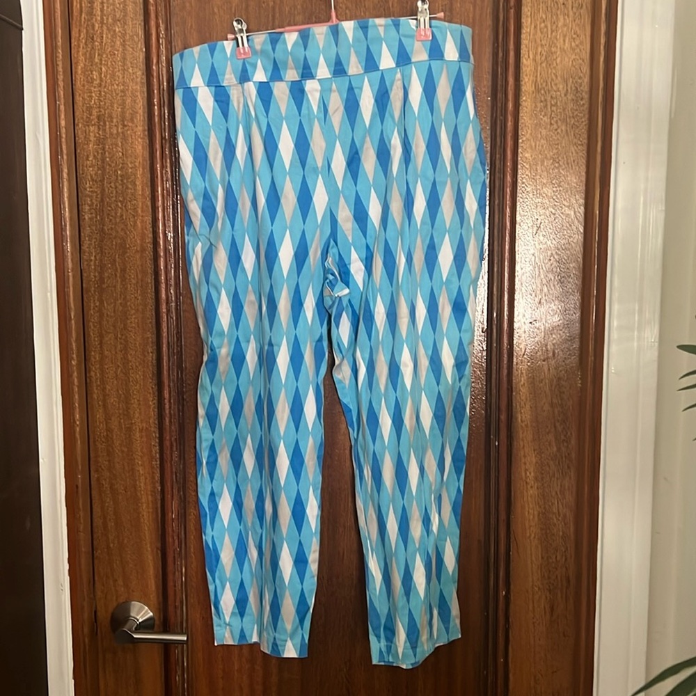 Harlequin Blue & Whie Pinup Capri Pants